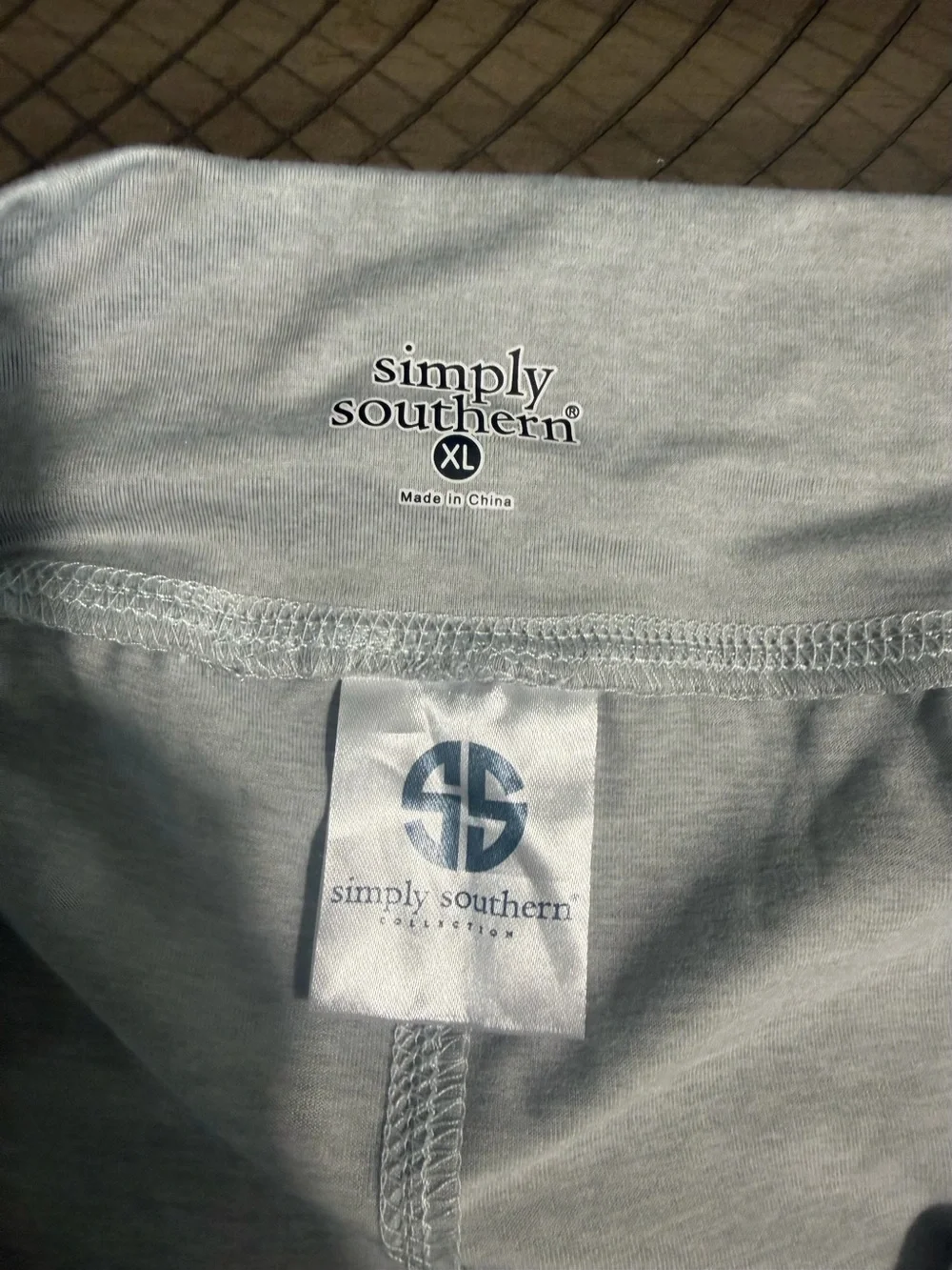 Simply Southern Light Gray Tie-Hem Leggings/Sweatpants